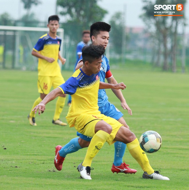 HLV trưởng U18 Việt Nam phản ứng cực gắt khi học trò để thua đội hạng nhất Phố Hiến FC - Ảnh 11.