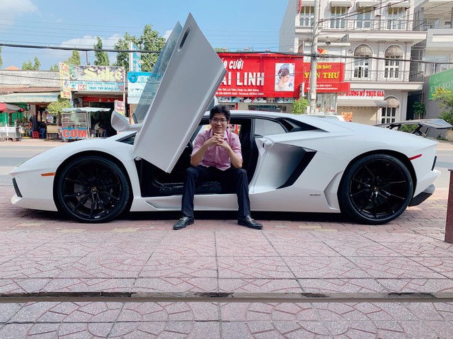 Đại gia Việt bạo tay chi hơn 70 tỷ đồng mua siêu xe hạng sang - Ảnh 2.