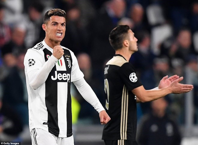 Juventus thua đau Ajax: Giọt nước mắt cay đắng của Ronaldo - Ảnh 1.