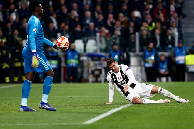 Đau cho Ronaldo, khi bị phụ tình bởi chính Juventus - Ảnh 3.