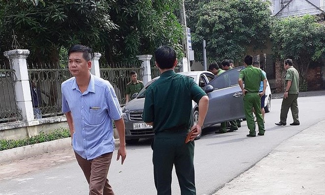 Tạm giữ nhiều người vụ nghi thanh toán nhau trên quốc lộ - Ảnh 1.