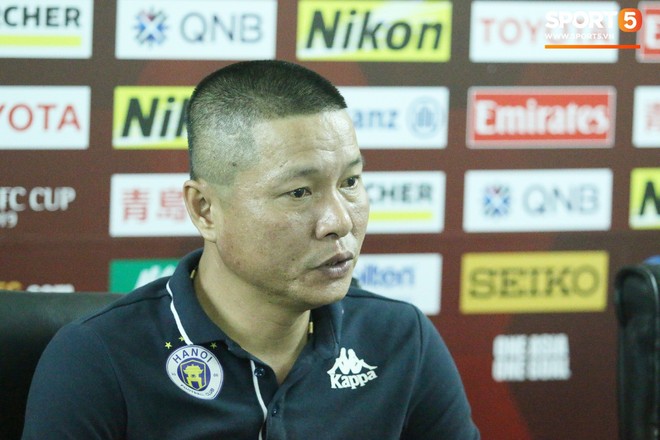 HLV Chu Đình Nghiêm: Không hiểu tại sao Hà Nội FC sút mãi mà chẳng vào - Ảnh 2.