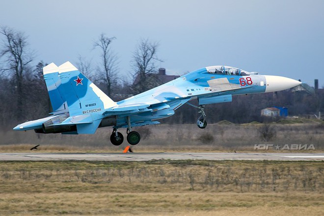 Việt Nam có thể mua lại tiêm kích Su-27PU vừa được Nga hồi sinh? - Ảnh 2.