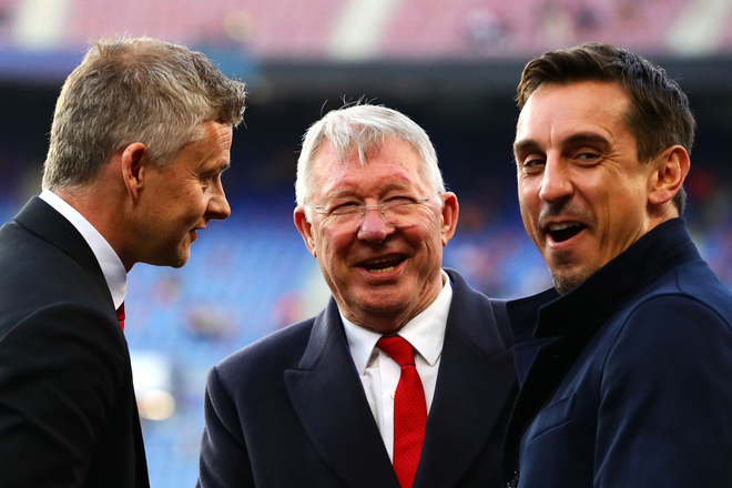 Rốt cuộc với Man United, Mourinho vẫn là kẻ mỉm cười sau cùng - Ảnh 2.