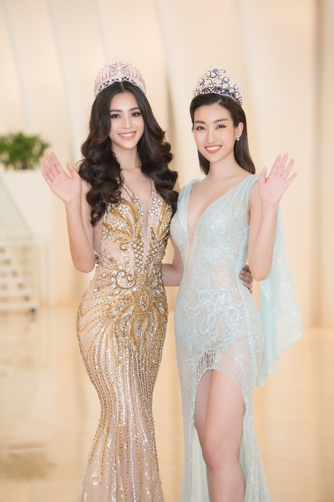 Hoa hậu Trần Tiểu Vy lộng lẫy, đọ sắc với Đỗ Mỹ Linh - Ảnh 8.