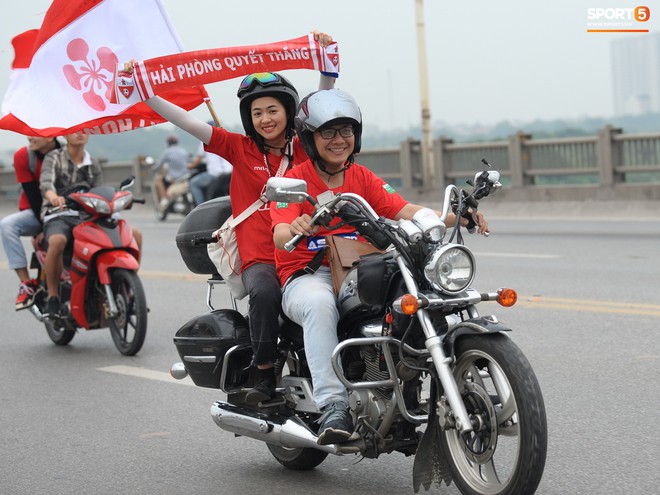 Tình yêu bóng đá của fan Hải Phòng khiến ai cũng phải trầm trồ, dù không cần chơi lớn - Ảnh 1.