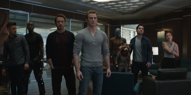 Phần cuối Avengers: Endgame: Dữ dội và hùng tráng cho hành trình 11 năm nhiều cảm xúc - Ảnh 2.