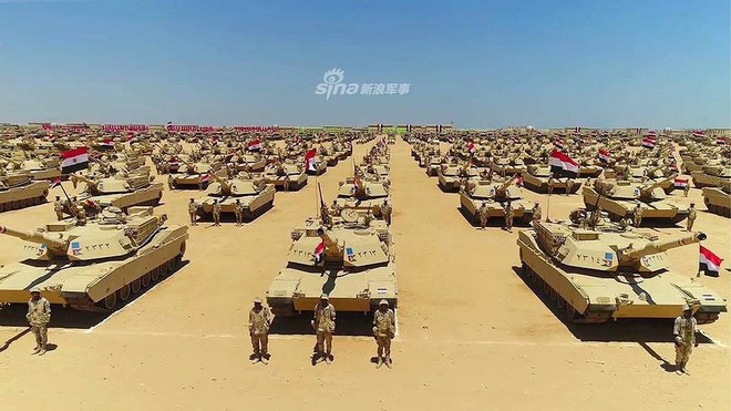 [ẢNH] Quân đội Ai Cập phô trương sức mạnh khi tình hình Lybia tiếp tục nóng bỏng - Ảnh 3.