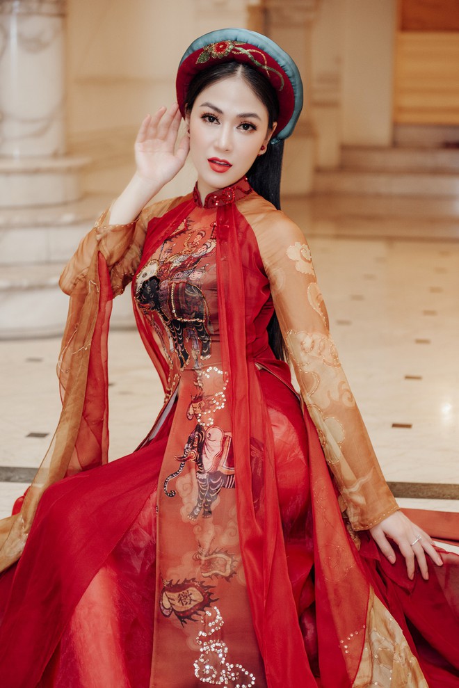 Hoa hậu Tuyết Nga hát chung sân khấu với loạt nghệ sĩ tên tuổi - Ảnh 7.