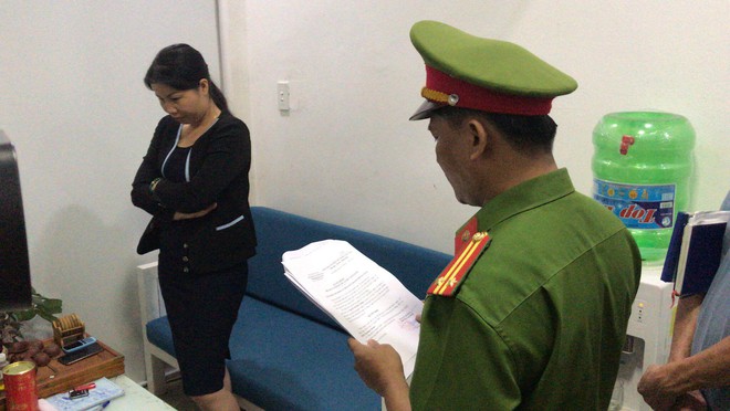 Nữ trợ lý trùm lừa đảo bất động sản Đà Nẵng bị bắt - Ảnh 1.