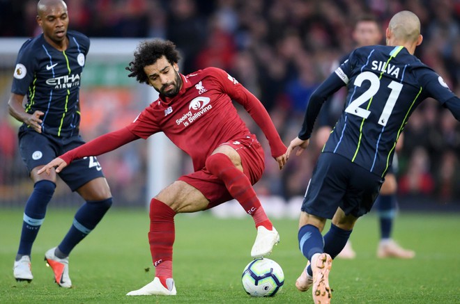 Giữa thế nước sôi lửa bỏng, Pep Guardiola bất ngờ buông lời khen đại địch - Ảnh 1.