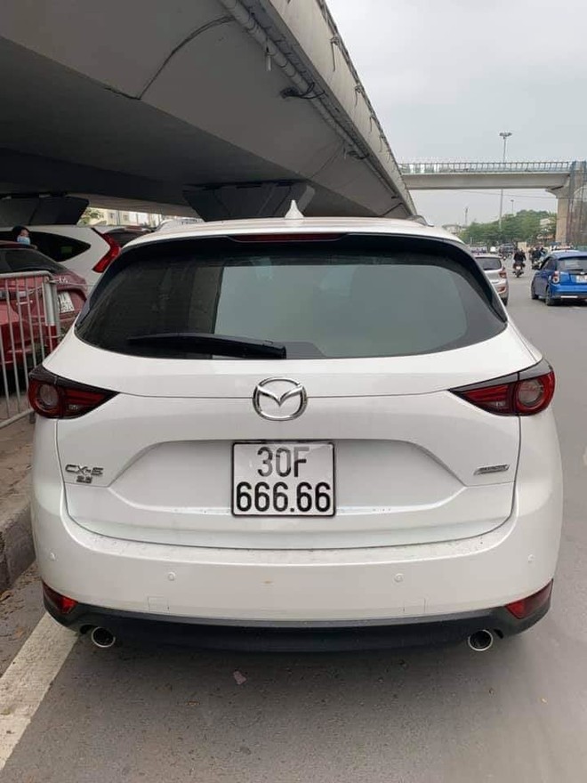 Mazda CX-5 biển ngũ quý 6 rao giá hơn 3 tỷ - Ảnh 3.