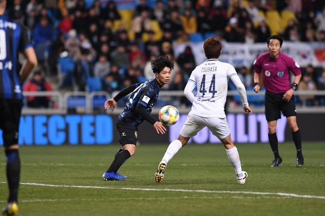 Báo Hàn Quốc: Muốn thoát hiểm, Incheon United cần đánh cược với Công Phượng - Ảnh 1.