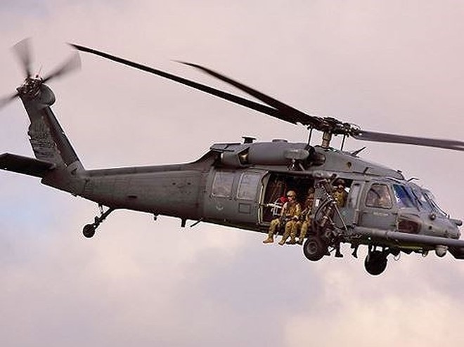 [ẢNH] Diều hâu đen UH-60A Mỹ nghỉ hưu, tạm biệt một huyền thoại - Ảnh 10.