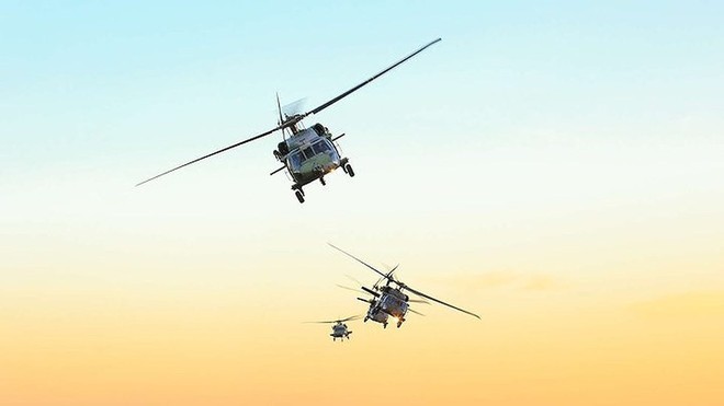 [ẢNH] Diều hâu đen UH-60A Mỹ nghỉ hưu, tạm biệt một huyền thoại - Ảnh 2.