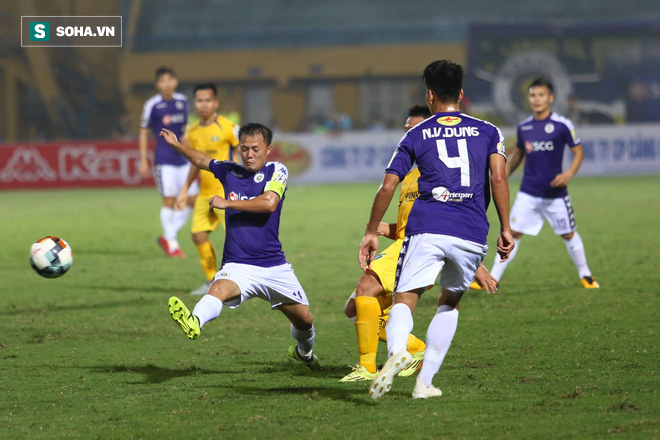 Quang Hải lập siêu phẩm, Hà Nội FC dễ dàng đè bẹp SLNA - Ảnh 3.