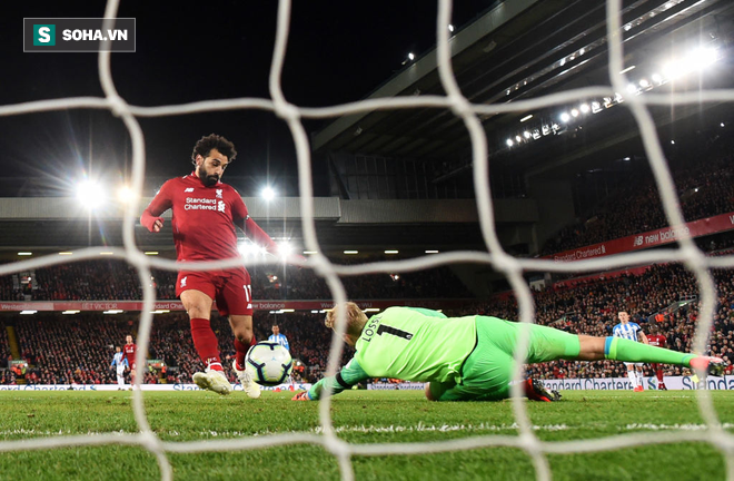 Messi so tài Salah: Cuộc chiến của hai vị thần tranh đoạt Quả bóng Vàng - Ảnh 2.