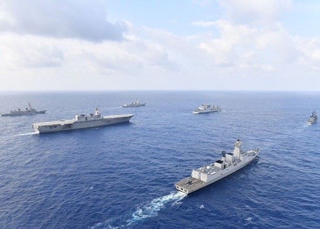 Hải quân Mỹ, Nhật, Ấn Độ và Philippines diễn tập trên Biển Đông thách thức yêu sách của Trung Quốc - Ảnh 2.