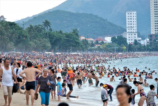 Du lịch Nha Trang “bội thu”, bệ phóng cho bất động sản nghỉ dưỡng - Ảnh 1.