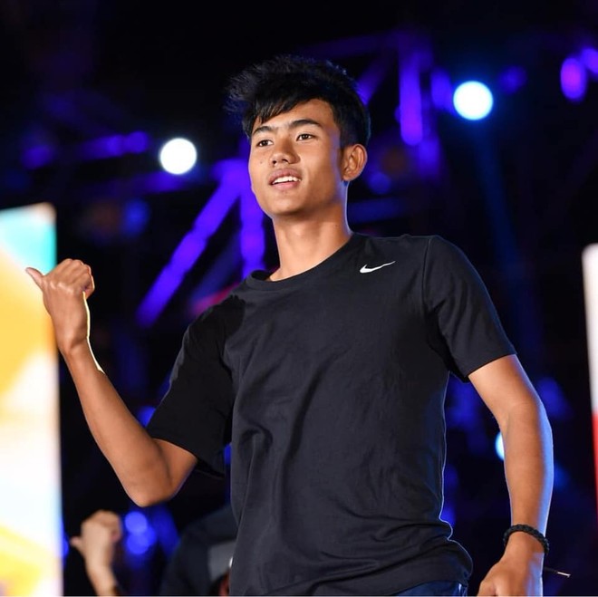 Hotboy 16 tuổi của Thái Lan chuẩn bị có cơ hội đối đầu với Quang Hải, Công Phượng tại Kings Cup 2019 - Ảnh 4.