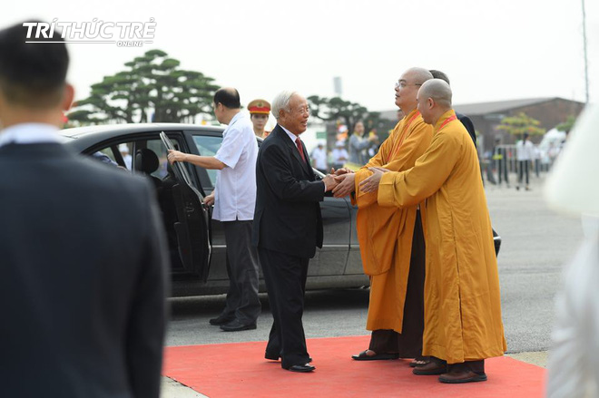 Thủ tướng Nguyễn Xuân Phúc dự khai mạc Vesak tại chùa Tam Chúc, Hà Nam - Ảnh 11.