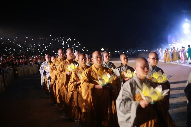 Đại lễ Phật Đản Vesak: Những tiết mục ẩn chứa các câu chuyện tôn giáo - Ảnh 10.