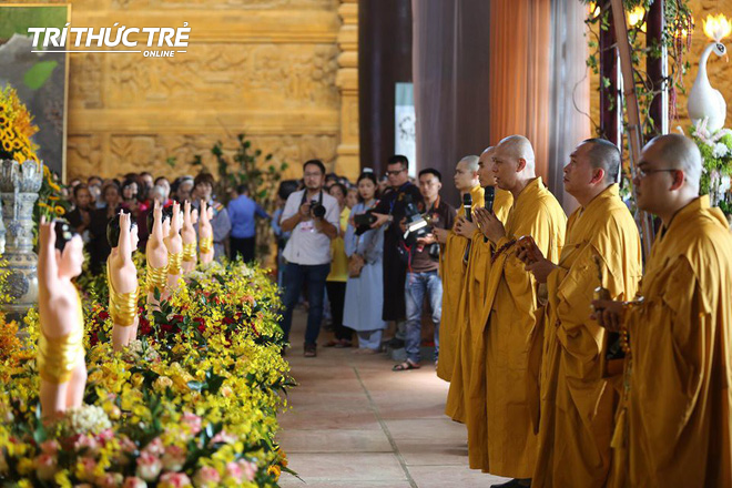 Thủ tướng Nguyễn Xuân Phúc dự khai mạc Vesak tại chùa Tam Chúc, Hà Nam - Ảnh 29.