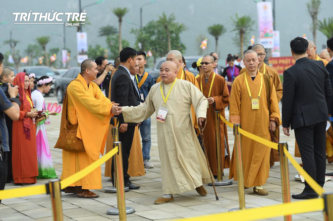 Thủ tướng Nguyễn Xuân Phúc dự khai mạc Vesak tại chùa Tam Chúc, Hà Nam - Ảnh 15.