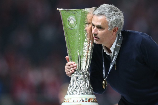 Cay đắng dừng cuộc chơi, Mourinho nói về Man Utd đầy nghiệt ngã - Ảnh 2.