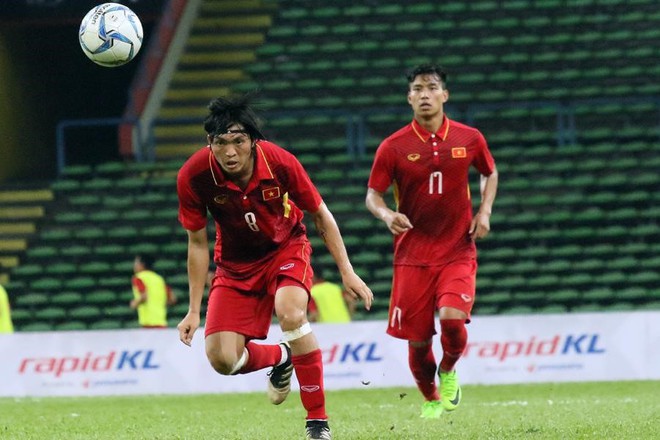 Tuyển Việt Nam đón hai trụ cột trở lại đấu Thái Lan tại Kings Cup - Ảnh 1.