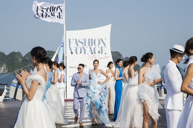 Trên sàn catwalk 5 sao giữa hoang đảo, BST từ cảm hứng thời trang thuần khiết cùng Aquafina lên ngôi trong sự choáng ngợp của giới yêu thời trang - Ảnh 10.