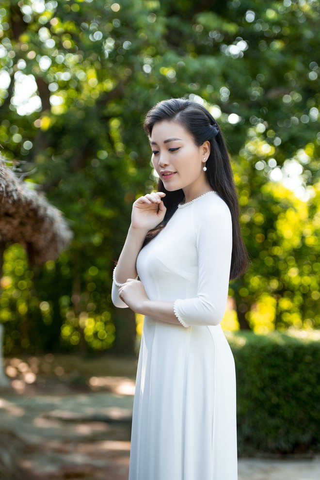 Sao Mai Huyền Trang ra MV ca ngợi vẻ đẹp quê hương xứ Nghệ - Ảnh 3.