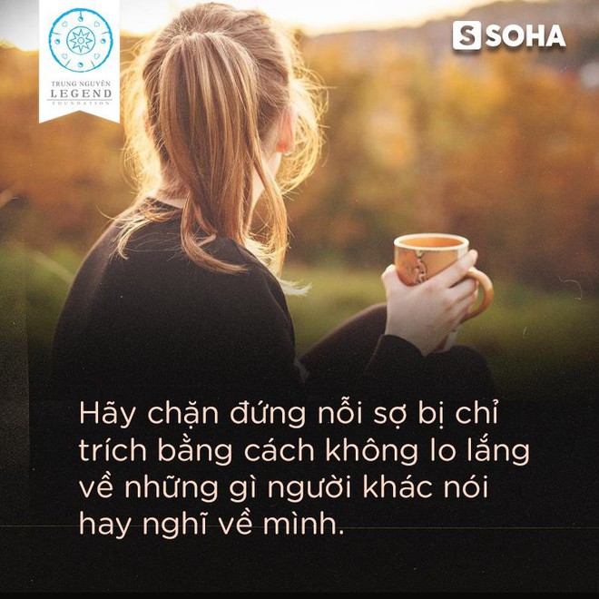 Sách ‘gối đầu giường’ của Đặng Lê Nguyên Vũ: Cách thắng 6 nỗi sợ nhấn chìm bạn trong nghèo khó - Ảnh 4.