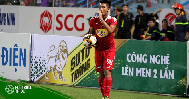 Tỏa sáng ở V.League, 4 tân binh sắp được thầy Park nhấc lên U23 Việt Nam? - Ảnh 4.