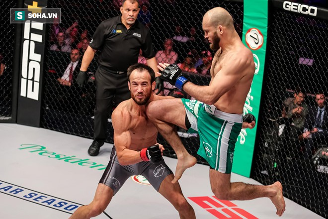 Lên gối tàn khốc, võ sỹ MMA hạ knock-out đối thủ trong chưa đến 10 giây - Ảnh 2.