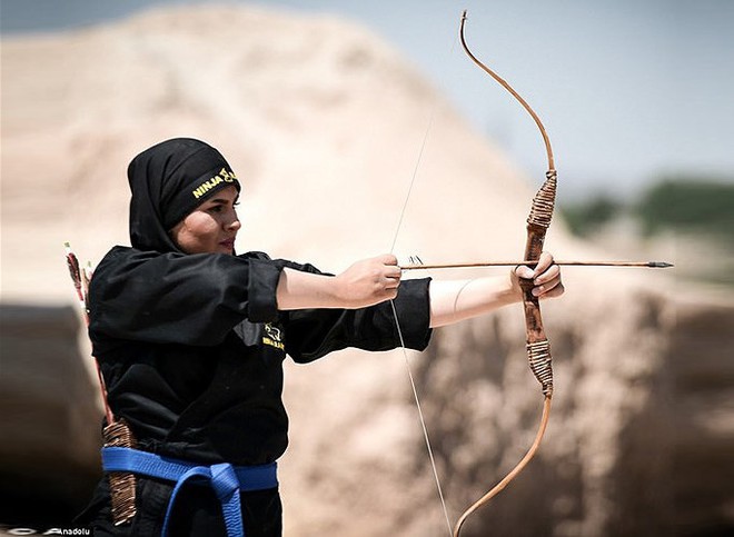 Đội nữ đặc nhiệm sát thủ Iran bất ngờ lộ diện giữa tình hình căng thẳng với Mỹ - Ảnh 4.