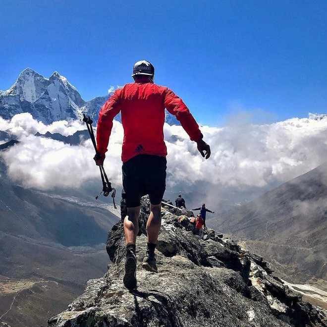 2 nữ du khách thiệt mạng trong lúc chinh phục đỉnh Everest. Biết nguyên nhân xong bạn sẽ rút ra bài học cho mình trong quá trình trekking - Ảnh 4.