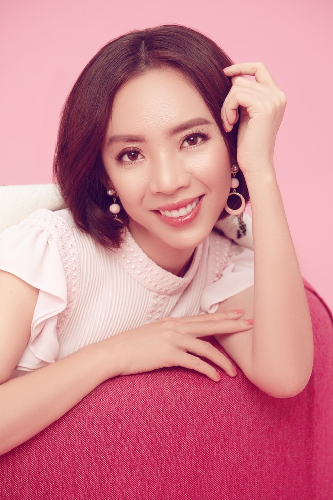 Hoa hậu hài Thu Trang lột xác với hình tượng dịu dàng, nữ tính  - Ảnh 10.