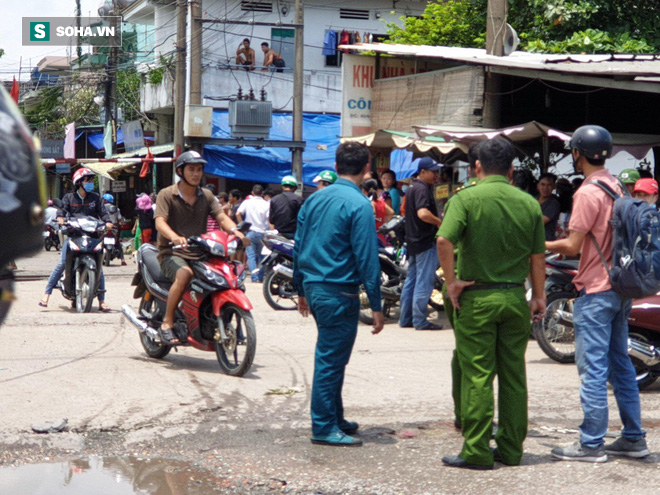 [Nóng] Thảm án chồng cùng vợ đang mang thai và con trai 4 tuổi chết trong phòng trọ khóa trái - Ảnh 1.