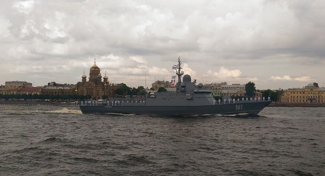 Hạm đội tàu mặt nước Nga bị đâm những nhát dao chí mạng: Mớ hỗn loạn đen tối! - Ảnh 5.