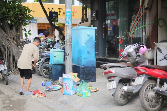 Hàng loạt bốt điện ở Hà Nội nở hoa - Ảnh 7.