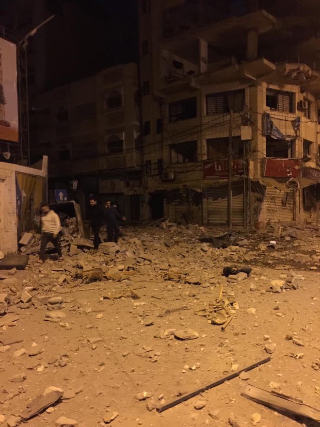 Israel bị tấn công khủng khiếp - Trận mưa rocket chưa từng có, thương vong rất lớn - Ảnh 7.