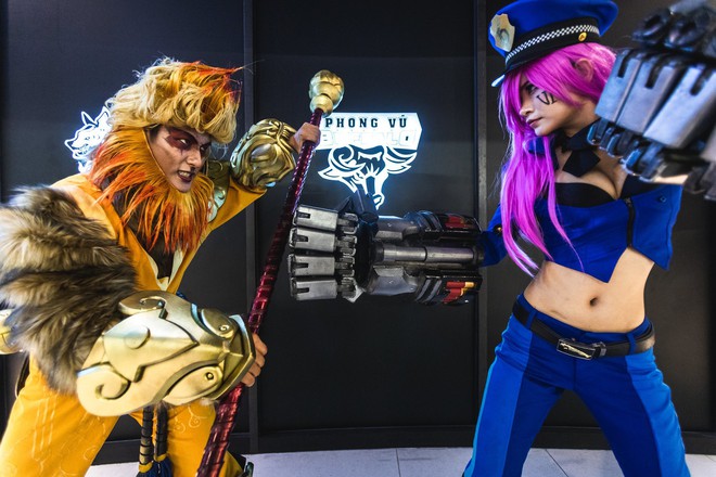 Ngắm nhìn dàn cosplay xinh đẹp làm nóng không khí trước thềm giải đấu MSI 2019 - Ảnh 8.