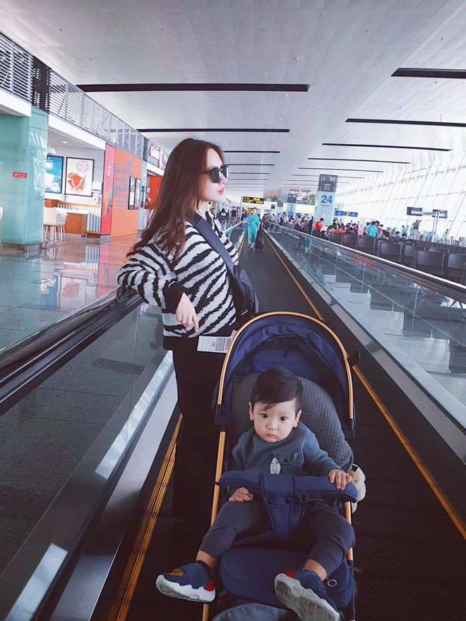 Hot mom Sài Thành đưa con đi du lịch từ 1 tháng tuổi và bật mí khiến nhiều người bất ngờ - Ảnh 2.