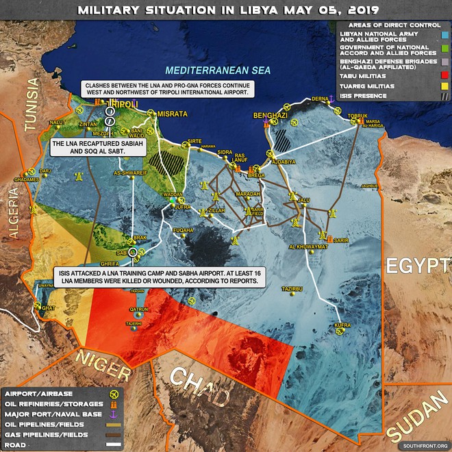 Cả Nga và Tướng Haftar ở Libya đều không vừa: Dao găm thủ sẵn sau cái bắt tay? - Ảnh 3.