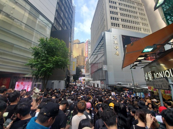 Người dân kết thúc biểu tình, trở về nhà, TT Trump có thể gặp ông Tập bàn về Hong Kong - Ảnh 38.