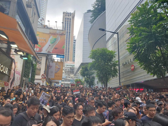 Người dân kết thúc biểu tình, trở về nhà, TT Trump có thể gặp ông Tập bàn về Hong Kong - Ảnh 39.