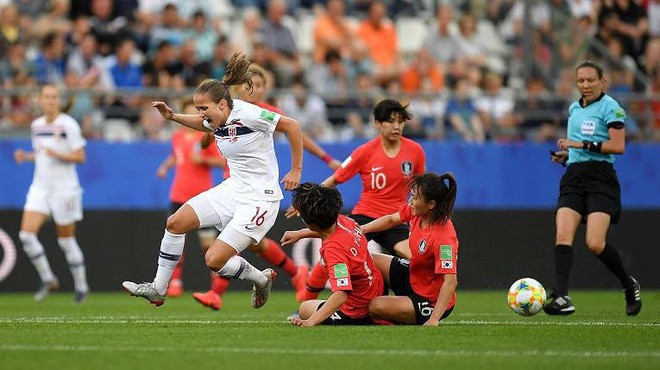 Tuyển Hàn Quốc rời World Cup 2019 sau ba trận toàn thua - Ảnh 2.