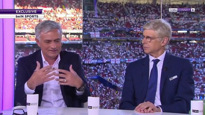 Hình ảnh khó tin nhất Champions League: Mourinho và Wenger mỉm cười biến thù thành bạn - Ảnh 4.