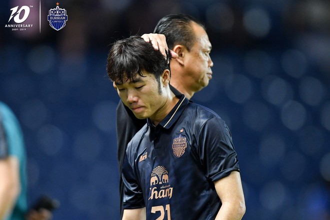 CĐV Buriram United nói lời tạm biệt Xuân Trường: Từ khi Thái Lan thua Việt Nam, cậu ấy chẳng còn xuất hiện ở đây nữa - Ảnh 3.